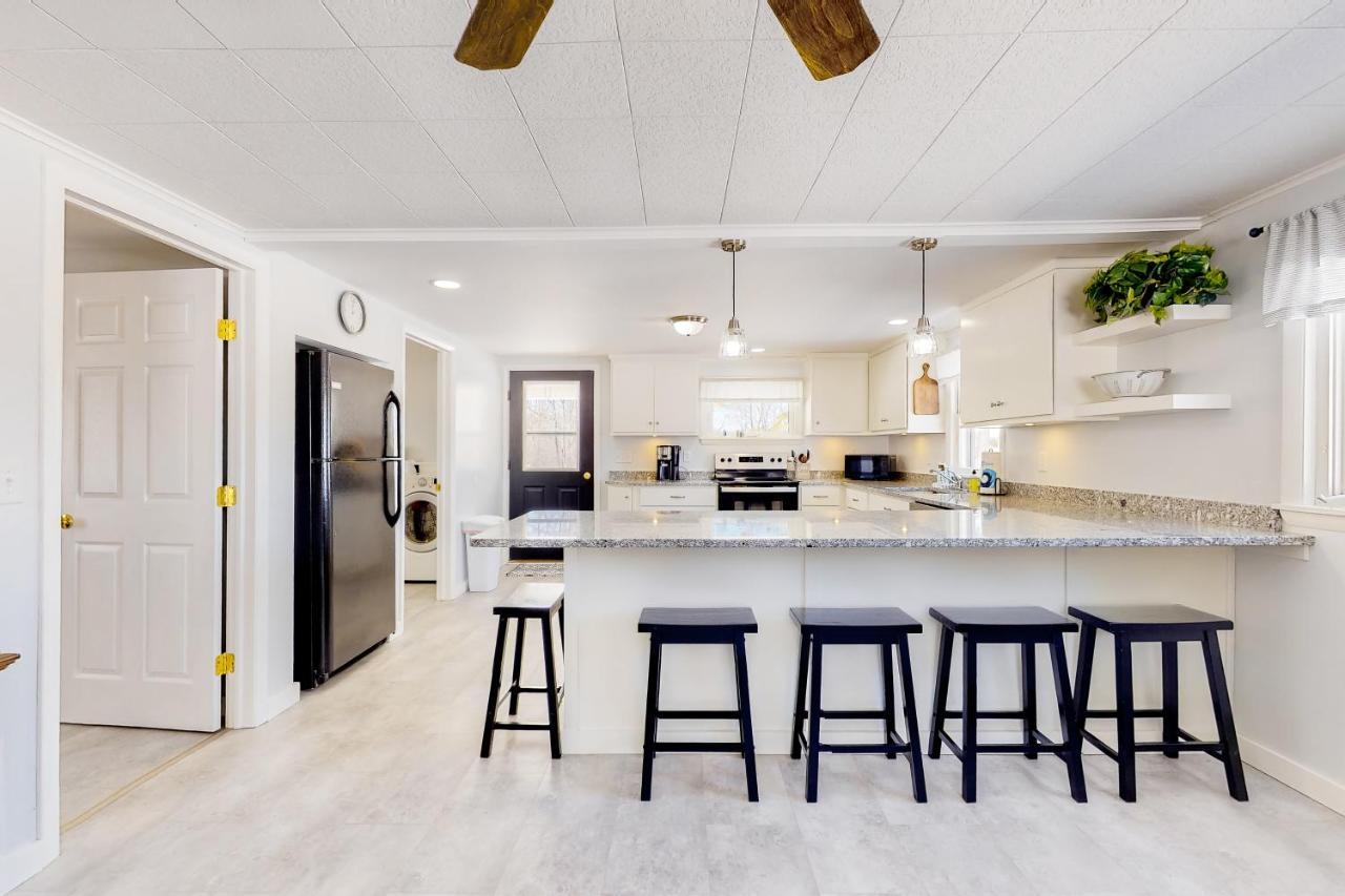 Finger Lakes Stunner Villa Dundee Esterno foto
